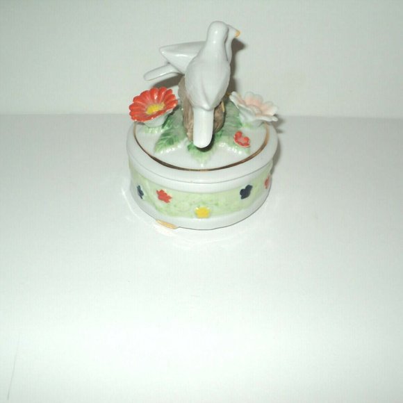 Jewelry Ceramic Trinket Container Box Covered 2 Doves, Flowers Brins of Pgh PA - Picture 3 of 5